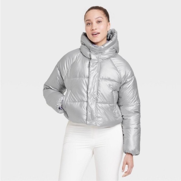 NWT Women's Snowsport Puffer Jacket - All in
Motion Metallic Silver - Picture 4 of 11